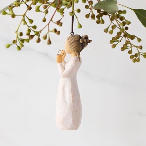 Willow Tree Figurine: 2025 Hanging Ornament, Memories close to your heart (10 cm)