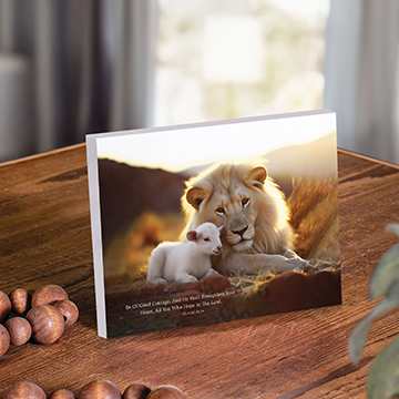 Table Top Decor (MDF): Be Of Good (Lion & Lamb)