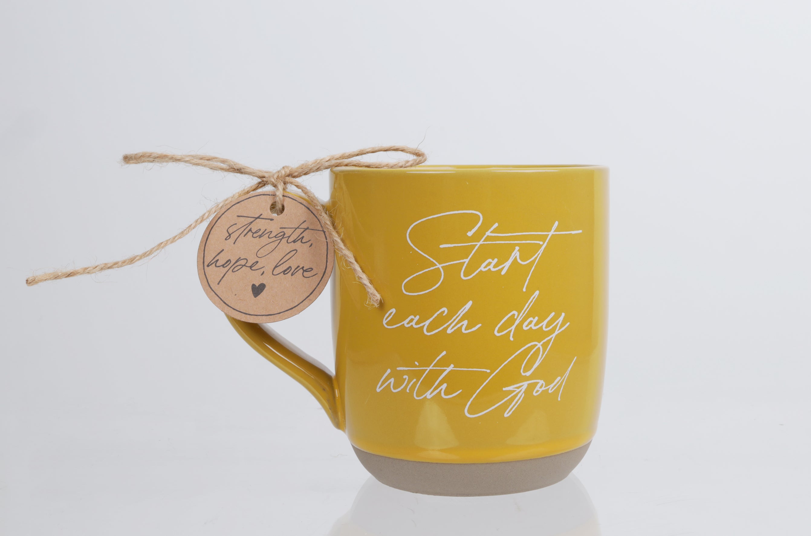 Ceramic Mug (532ml): Start Each Day with God, Yellow, Phil. 4:13, Psalm 28:7 (Hope in the Lord)