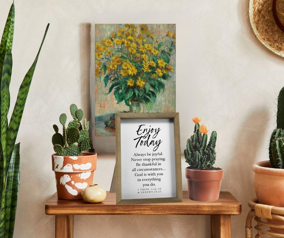 Desktop Plaque (MDF/wood): Enjoy Today (1 Thes. 5:16-18, Gen. 21:22) Hope Rising