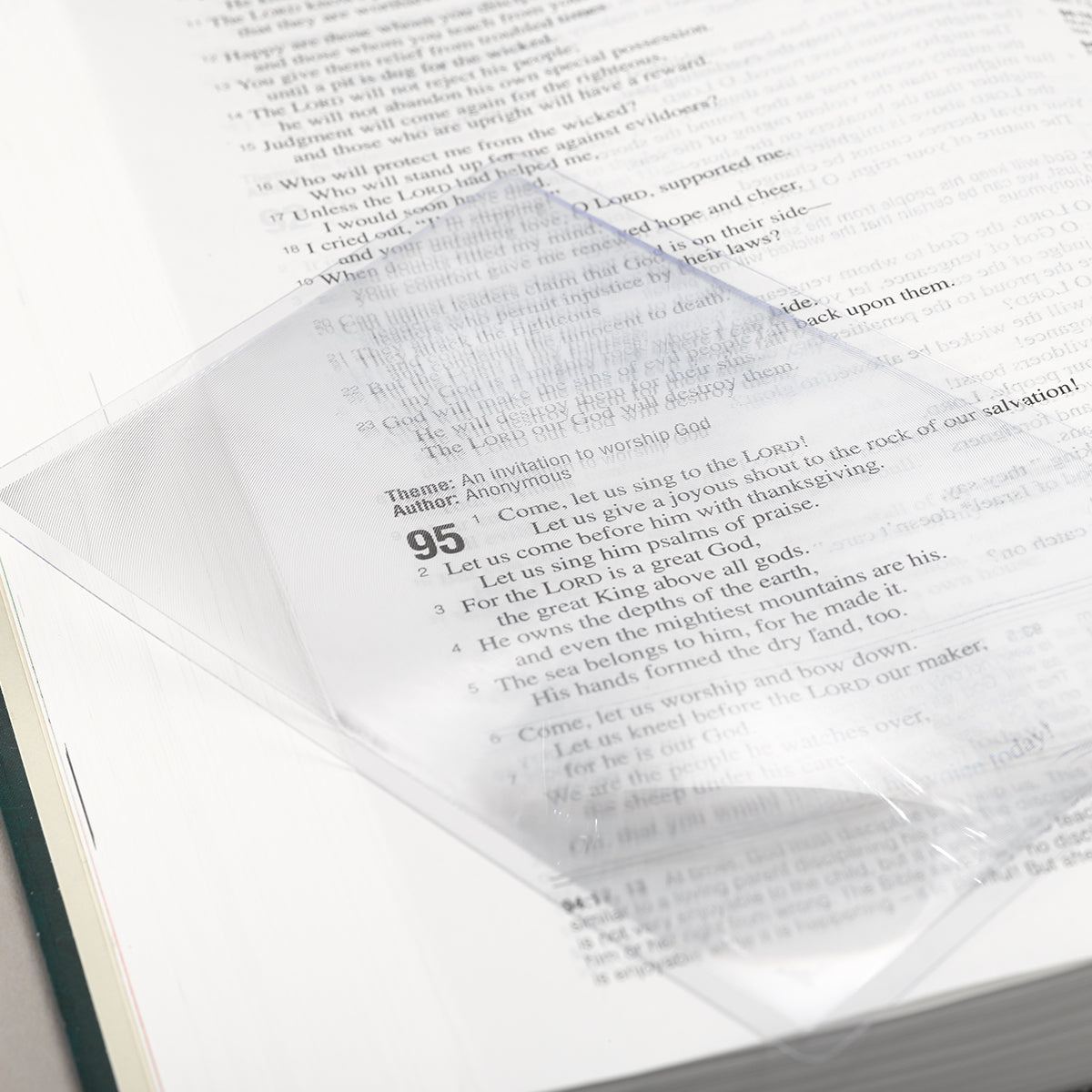 Magnifying Sheet, Pocket Square