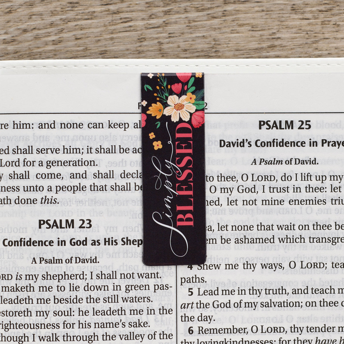 Bookmark Magnetic - Set of 6: Overflowing Grace, Floral