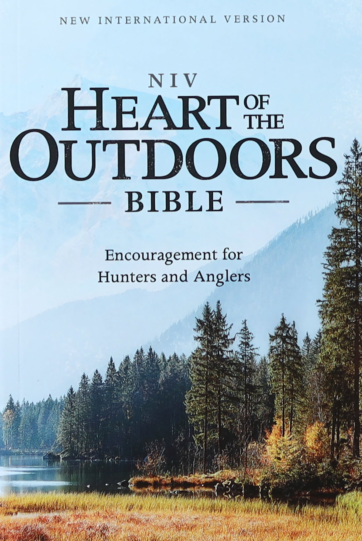 NIV Heart of the Outdoors Bible Compact Encouragement For Hunters and Anglers