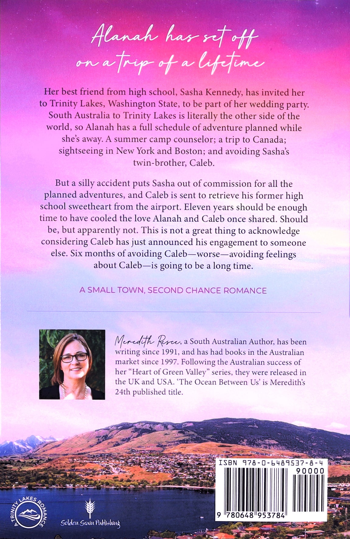 The Ocean Between Us (#02 in Trinity Lakes Romance Series)