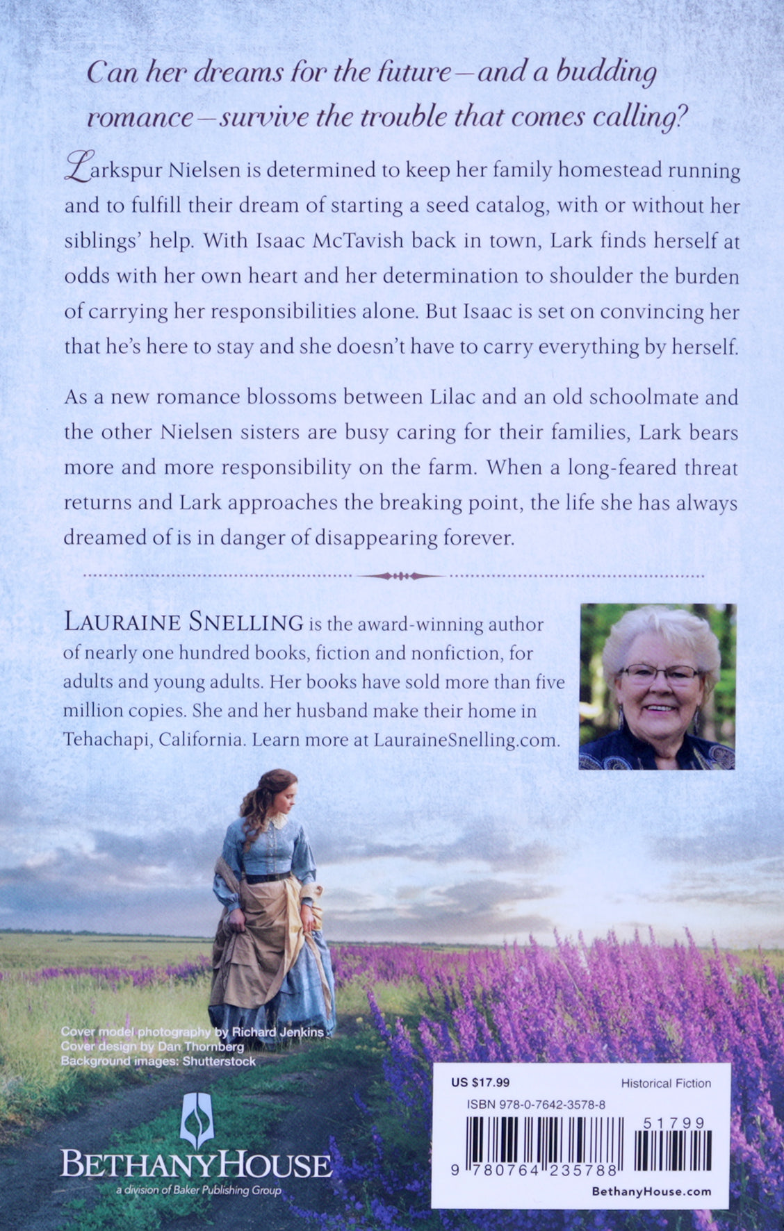 A Season of Harvest (#04 in Leah's Garden Series)