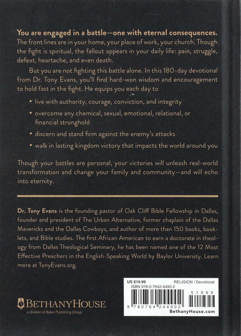 Fighting the Good Fight Devotional for Men: Daily Inspiration to Stand Strong in Faith