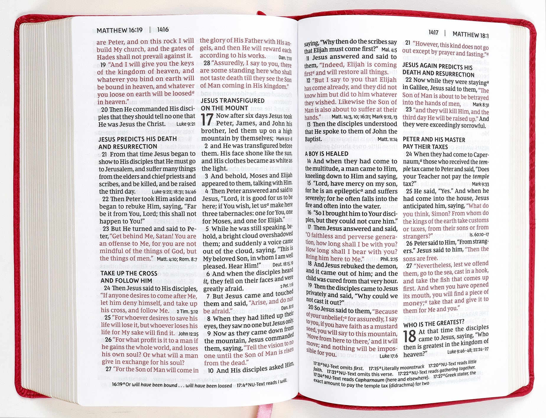 NKJV End-Of-Verse Reference Bible Personal Size Large Print Pink (Red Letter Edition)