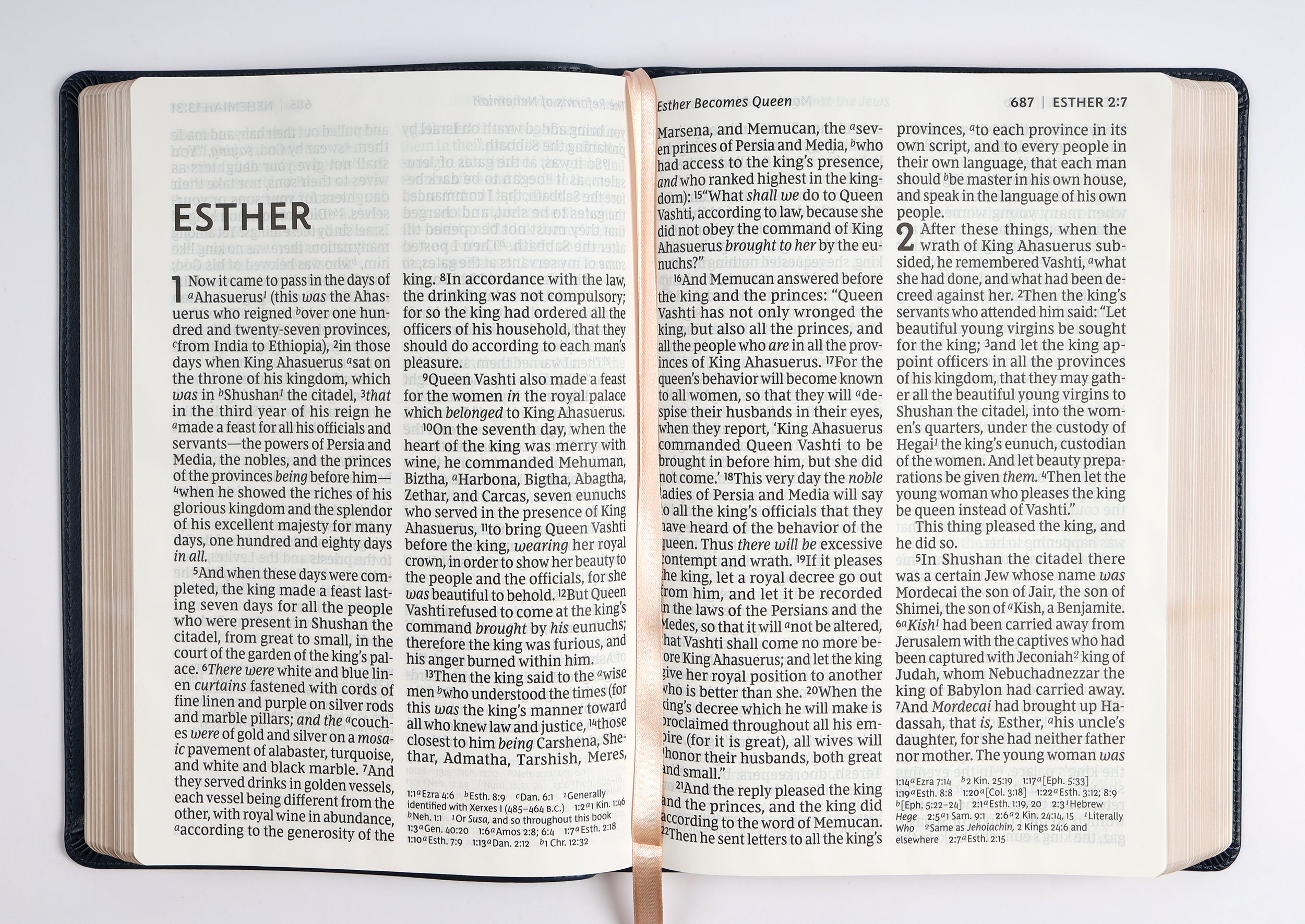 NKJV Reference Bible Super Giant Print Blue (Red Letter Edition)