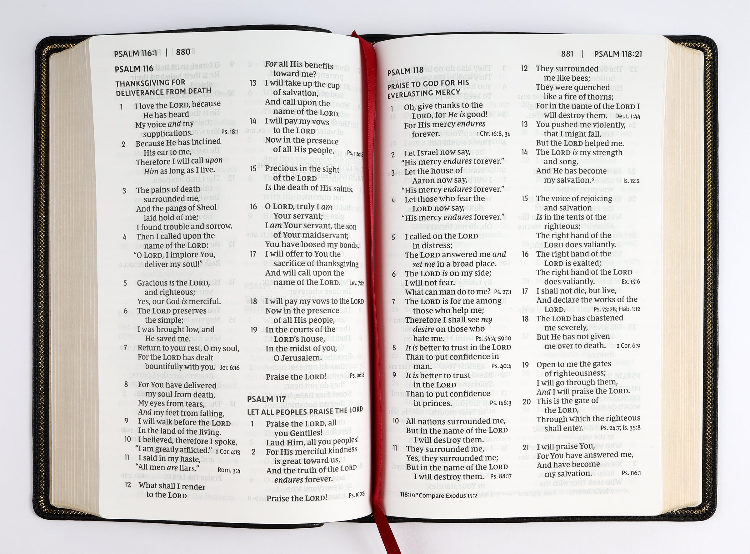 NKJV Deluxe End-Of-Verse Reference Bible Personal Size Large Print Black (Red Letter Edition)