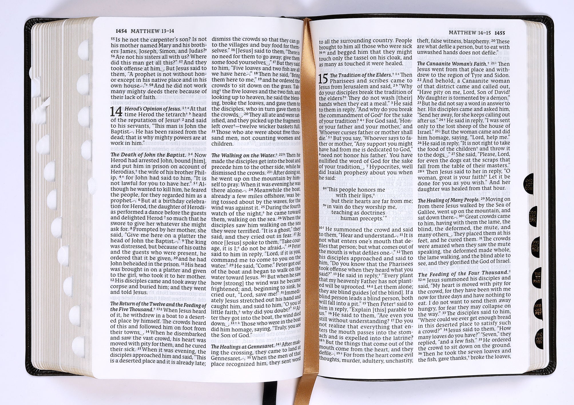 Nabre Catholic Bible Revised Edition Large Print Black Thumb Indexed