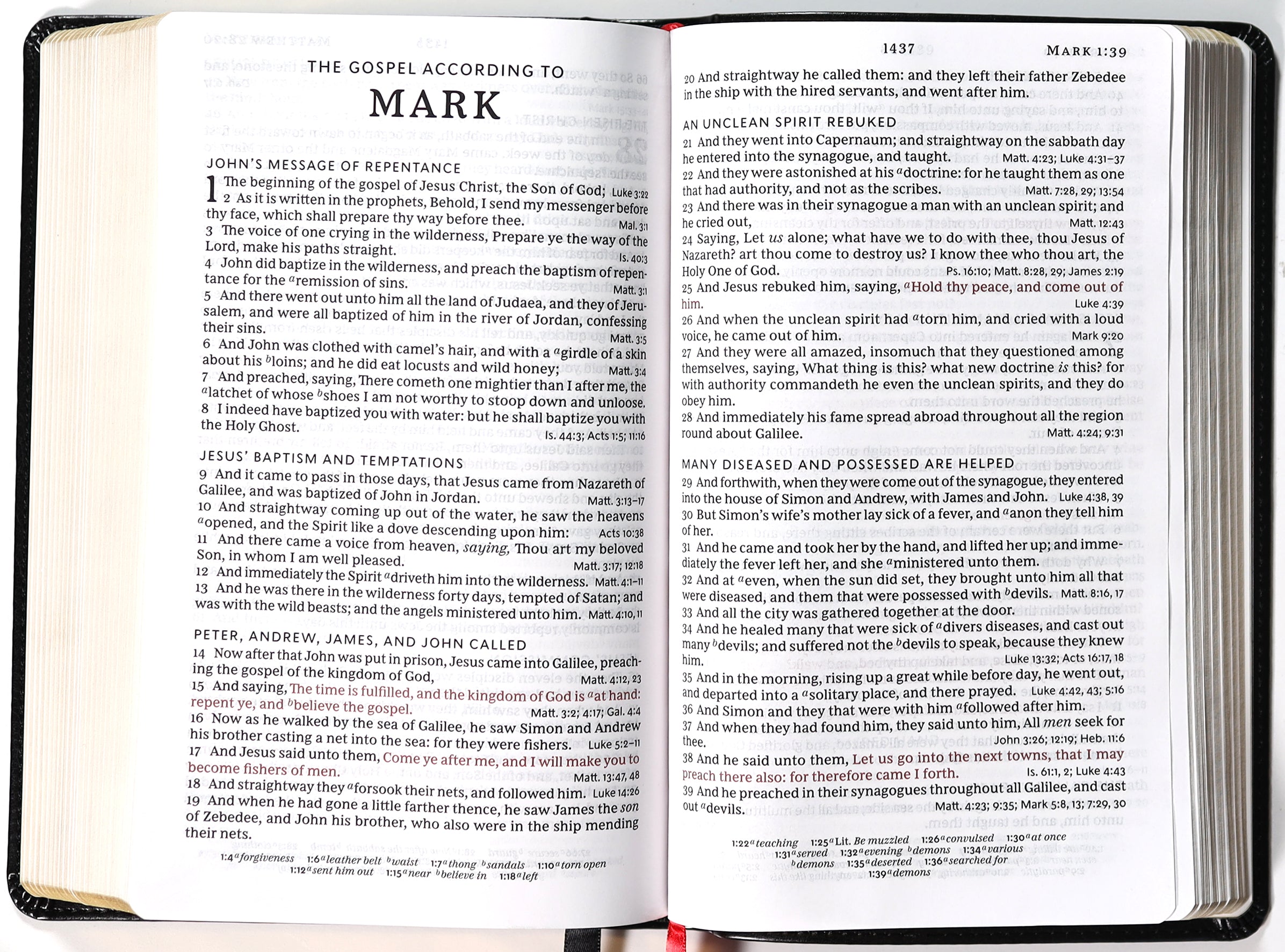 KJV End-Of-Verse Reference Bible Personal Size Large Print Black (Red Letter Edition)