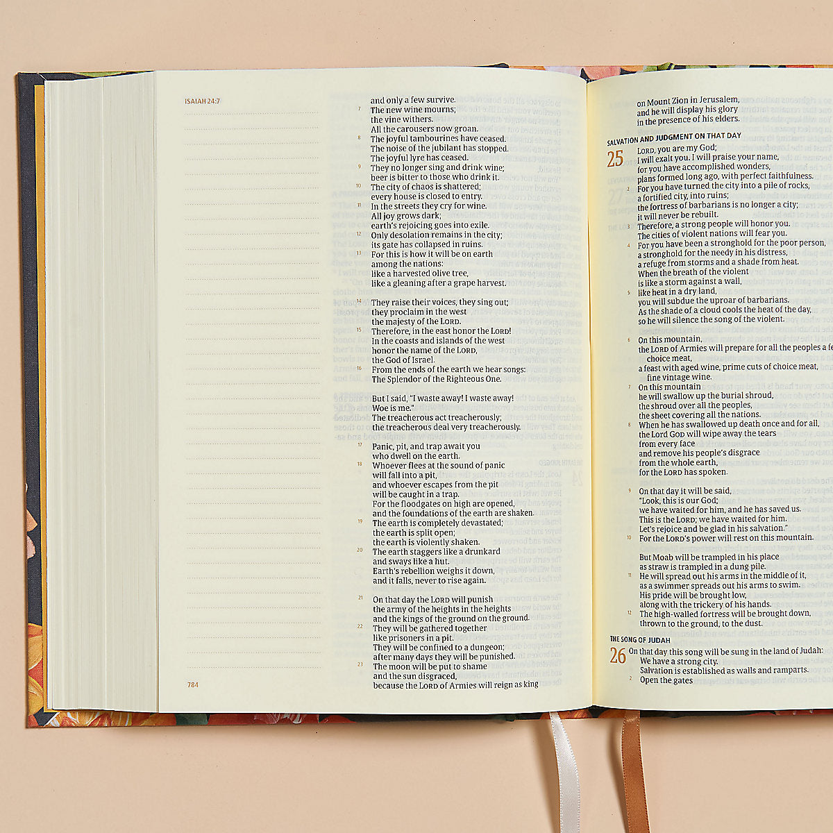 CSB Hosanna Revival Notetaking Bible Dahlias