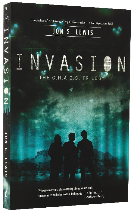 C.H.A.O.S #01: Invasion (#01 in A Chaos Novel Series)