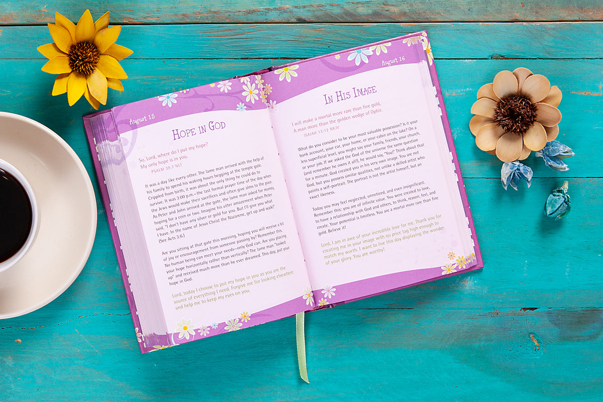 It's a Good Morning Just Because You Love Me (One Year Devotional)