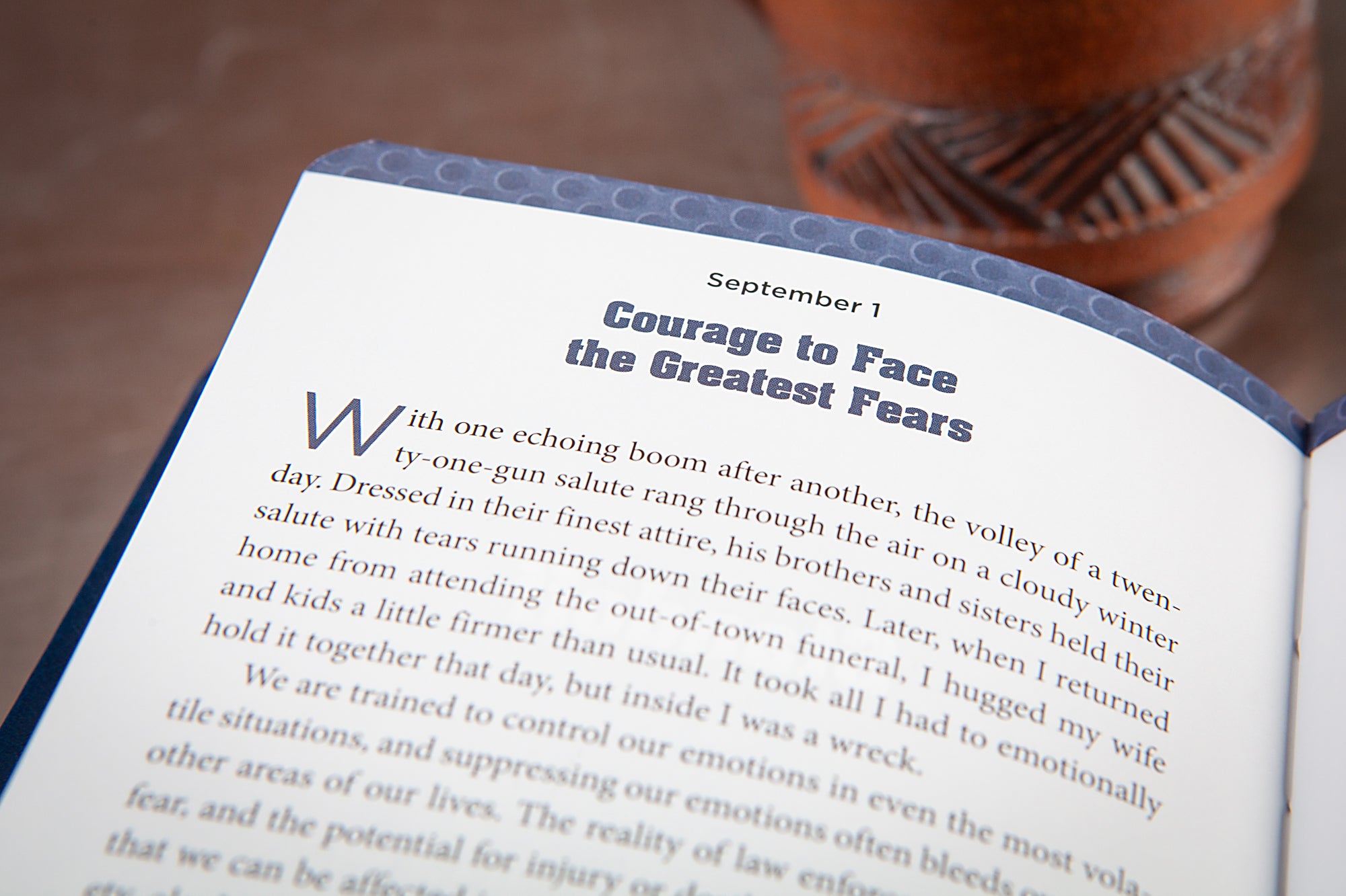 Behind the Badge - For America's Law Enforcement (365 Daily Devotions Series)