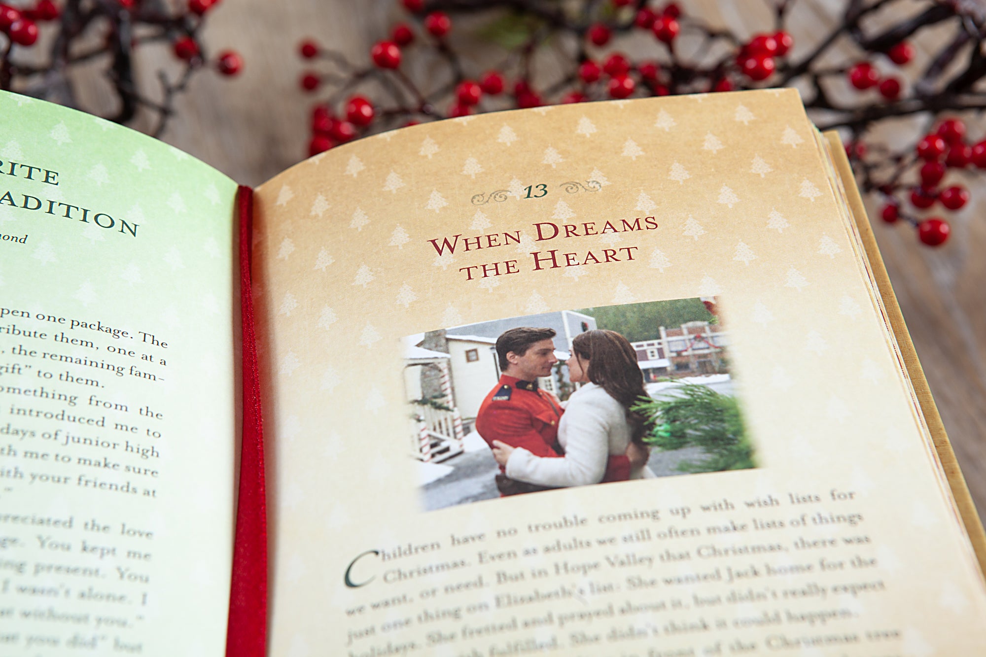 When God Calls the Heart At Christmas: Heartfelt Devotions From Hope Valley