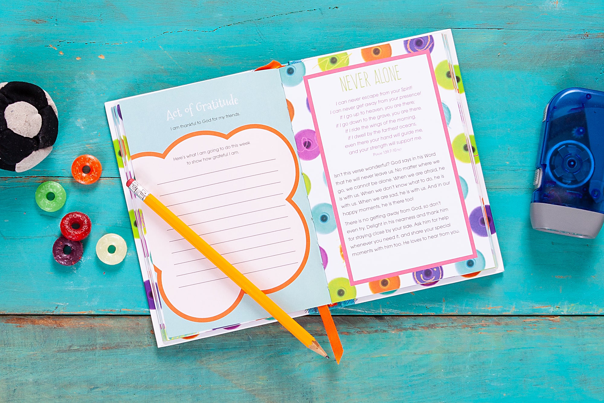 A Thankful Heart is a Happy Heart: 52 Gratitude-Filled Devotions For Kids