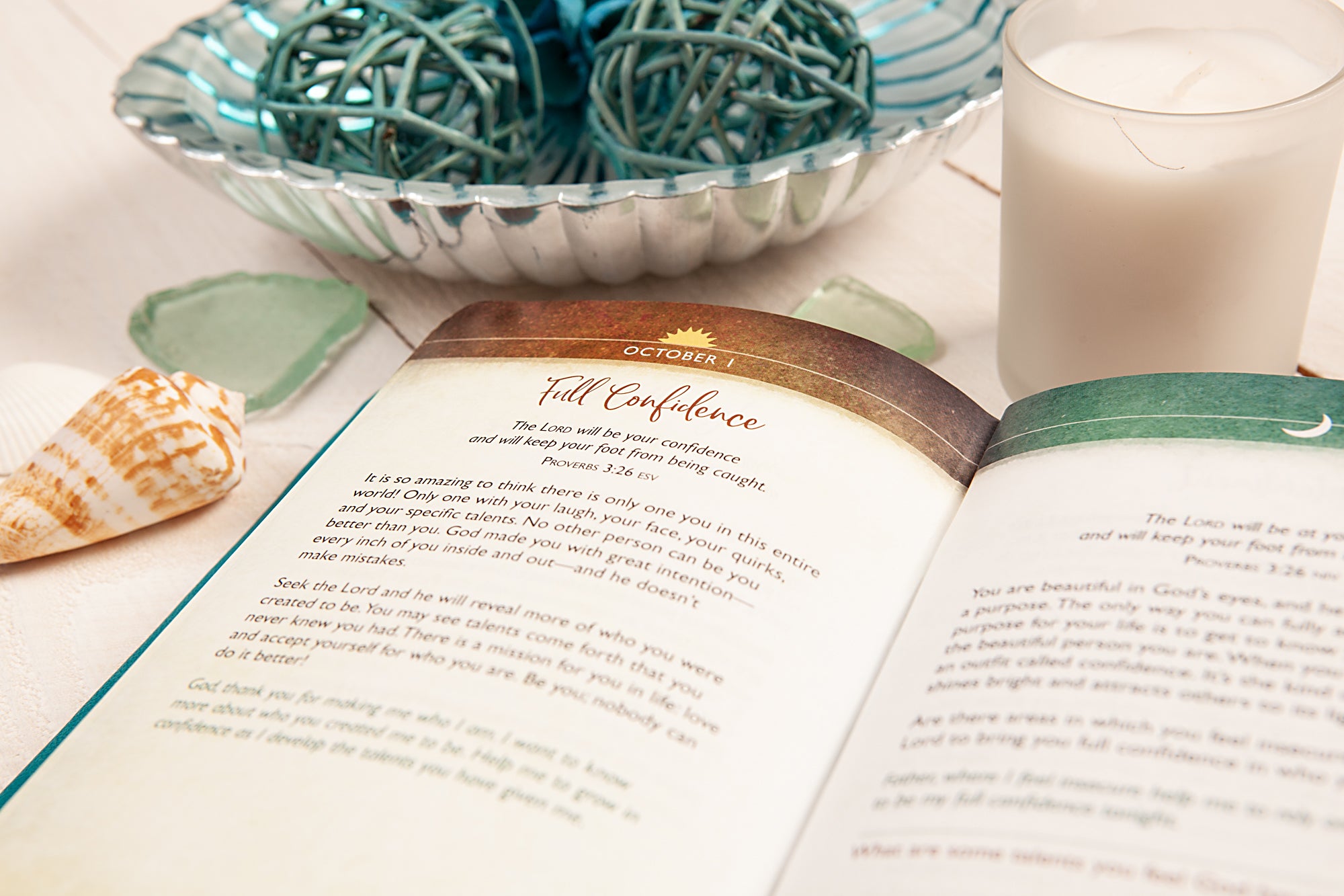 Be Strong and Courageous (Morning & Evening Devotional)