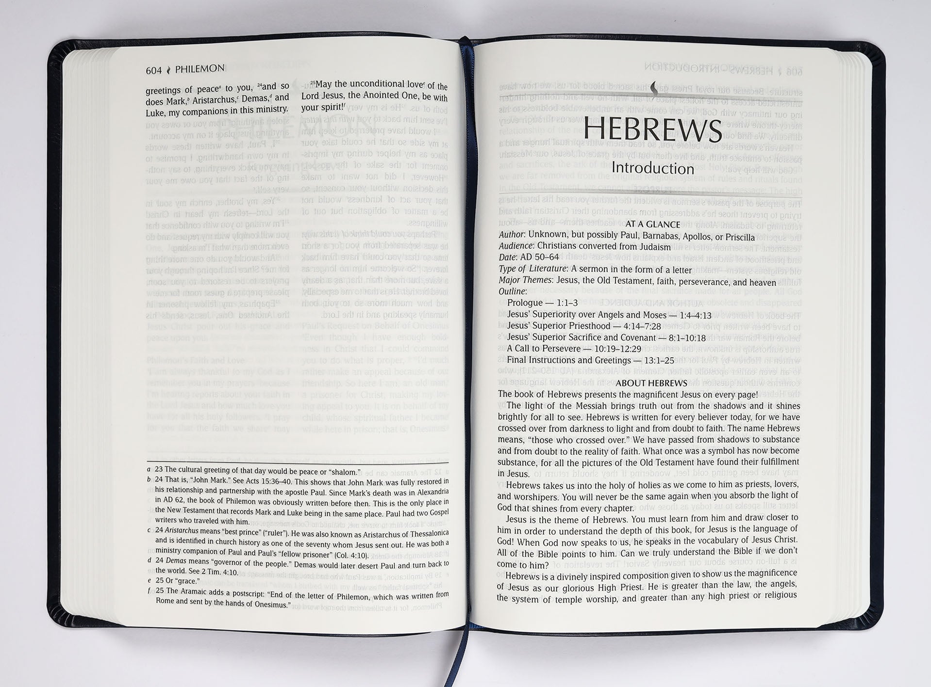 TPT New Testament Large Print Navy (Black Letter Edition) (With Psalms, Proverbs And The Song Of Songs)