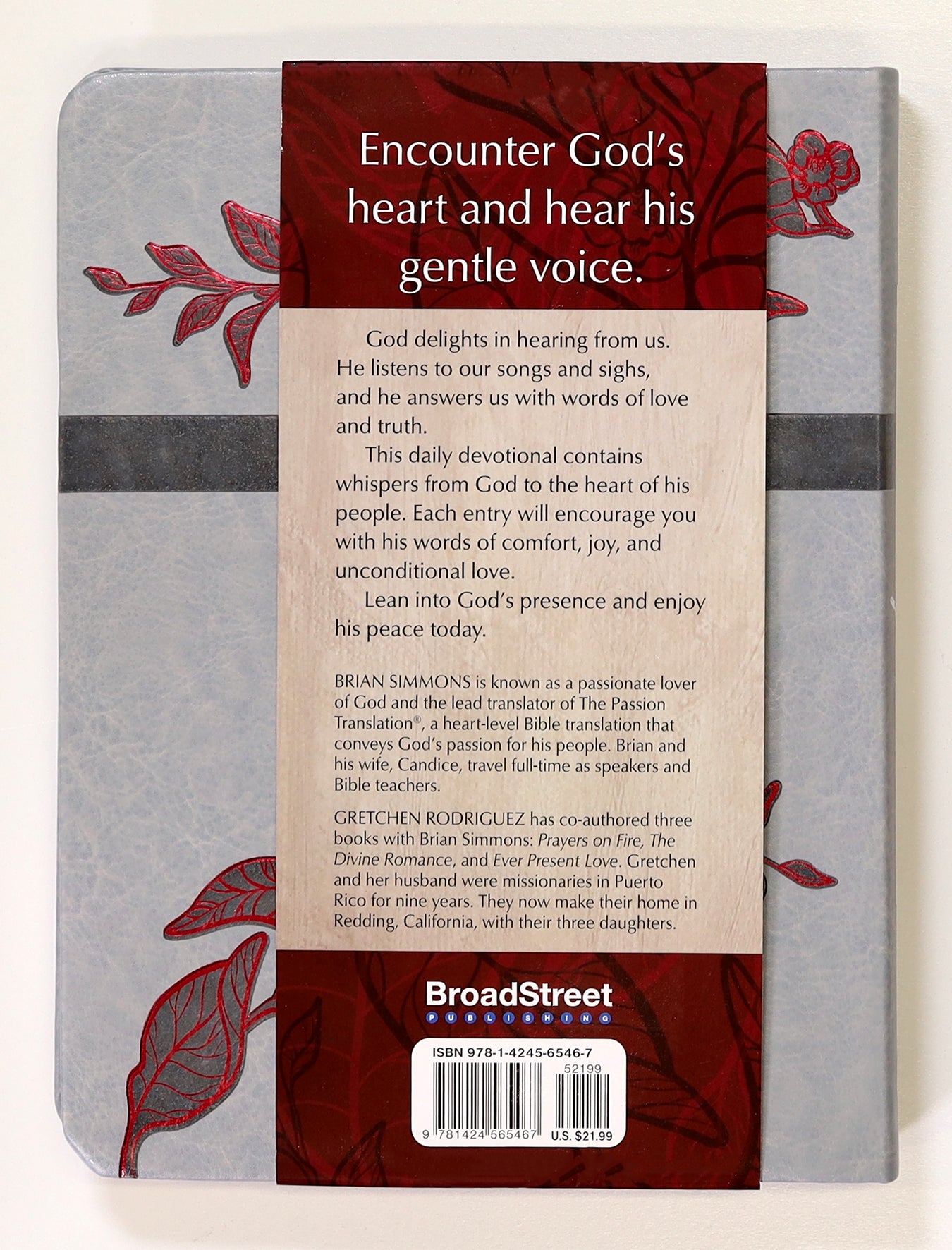I Hear His Whisper: 365 Daily Meditations & Declarations