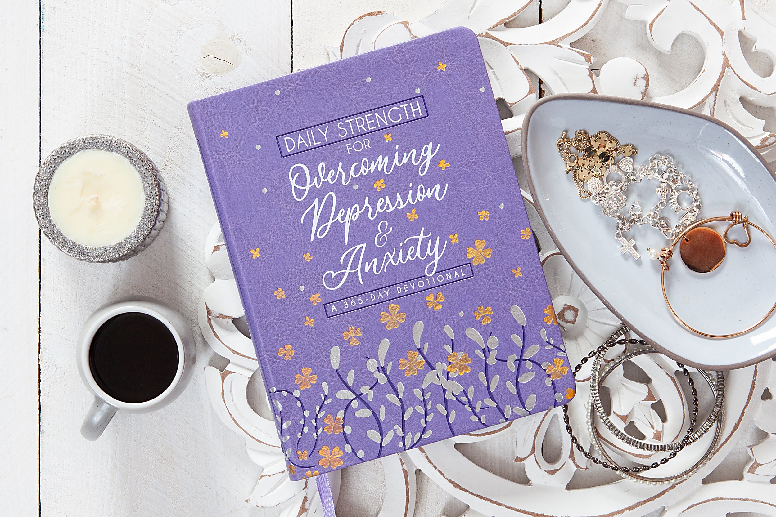 Daily Strength For Overcoming Depression & Anxiety: A 365-Day Devotional