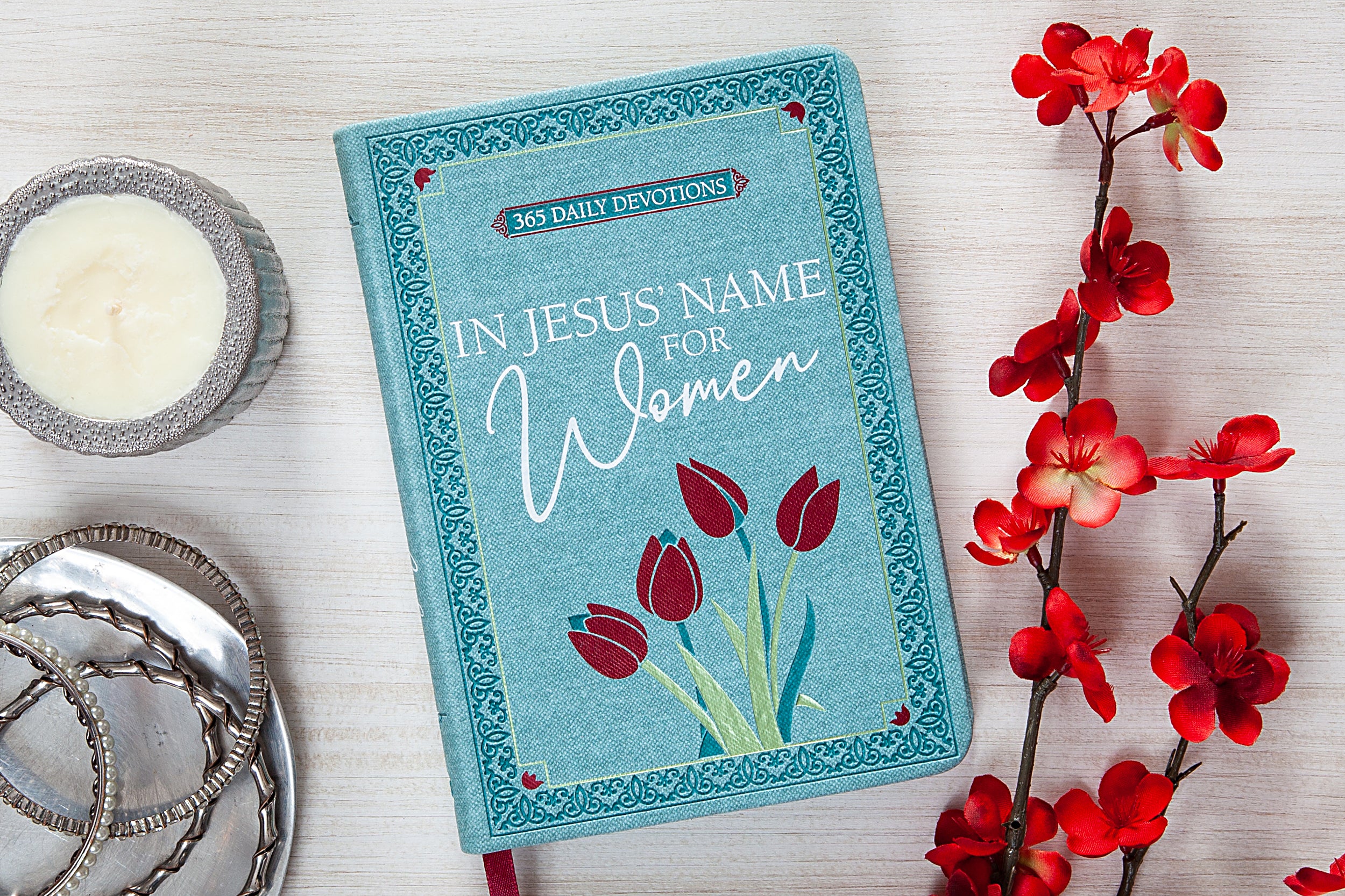 In Jesus' Name For Women: 365 Daily Devotions