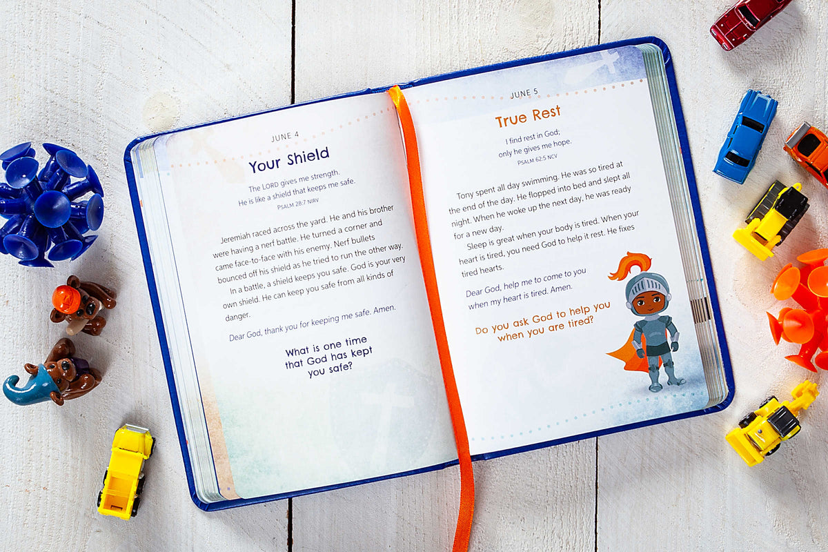 The Bravest Heart: 365 Devotions for Boys