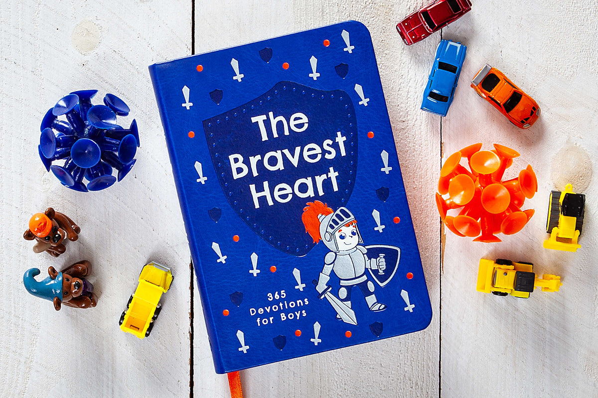 The Bravest Heart: 365 Devotions for Boys