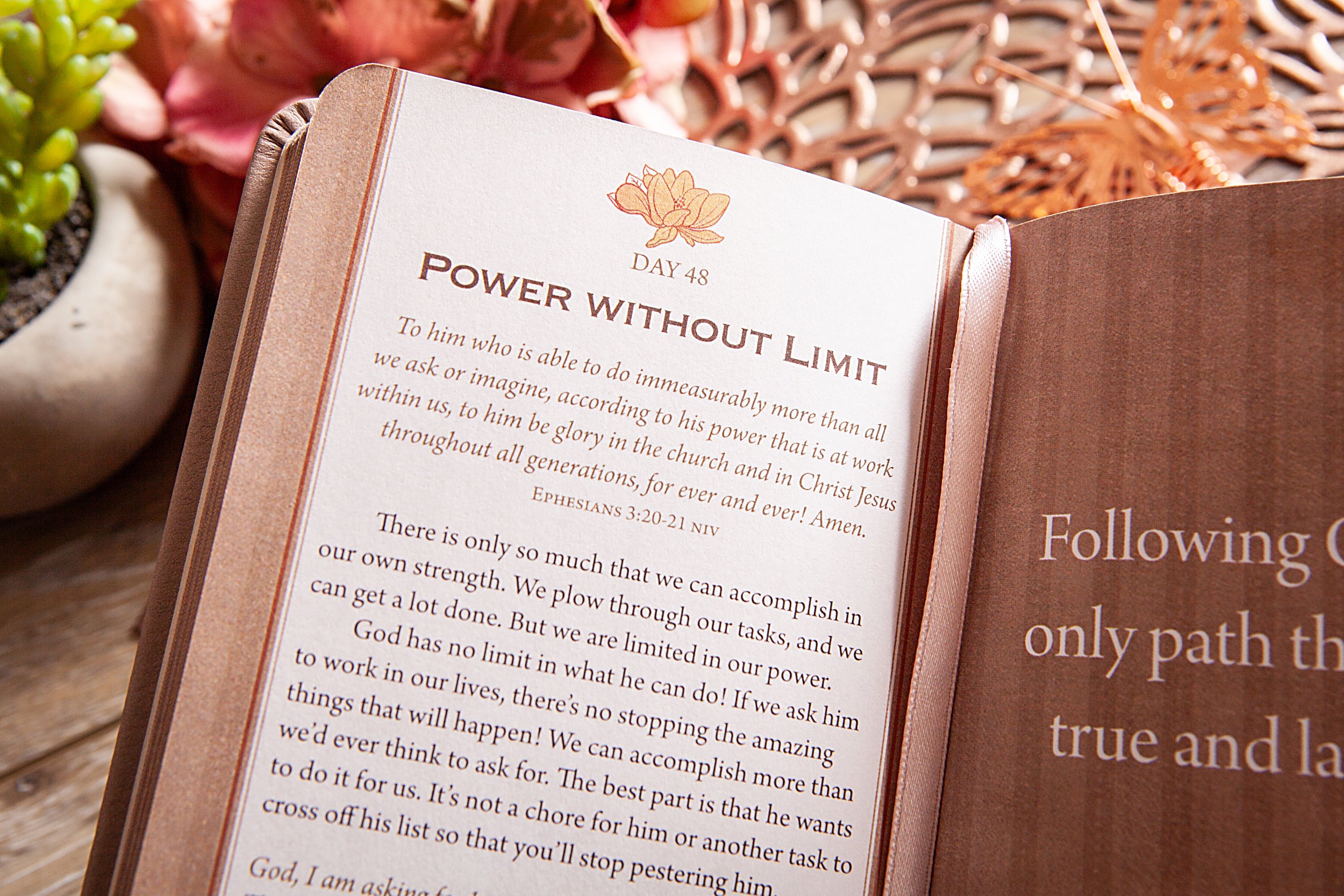 2-Minute Devotions for Women: Pocketbooks by BroadStreet