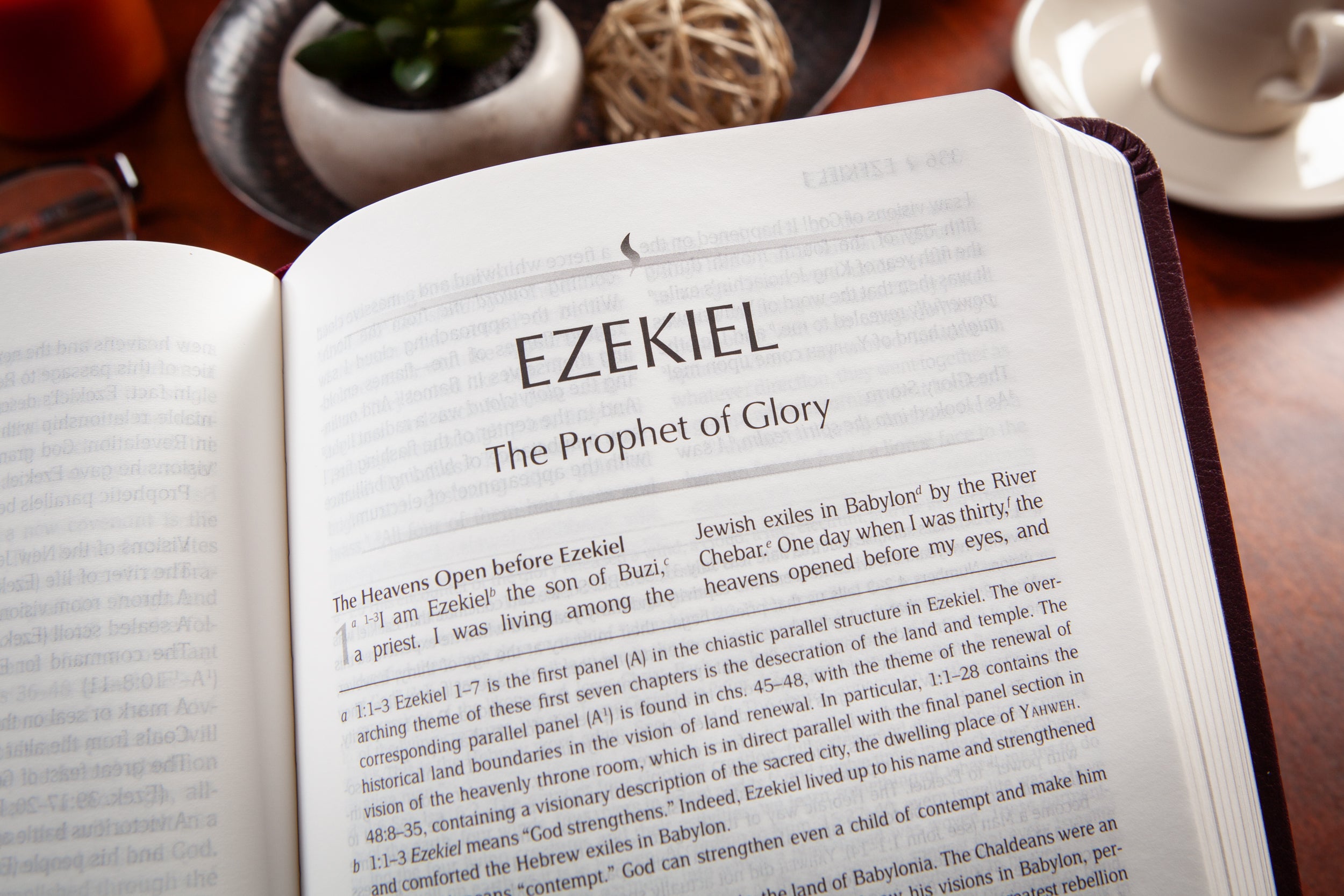 TPT The Prophets: God’s Messengers (Burgundy)