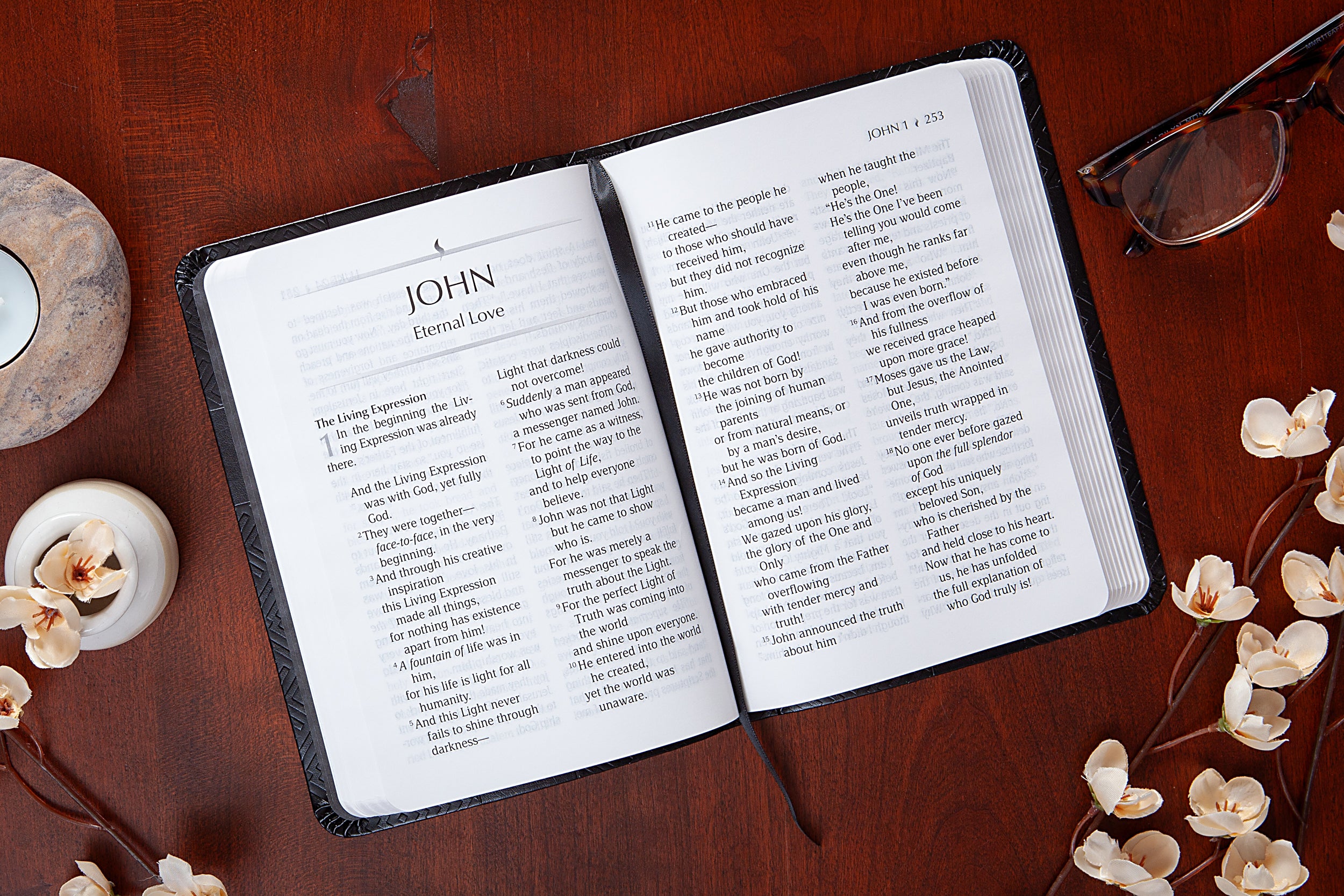 TPT New Testament, 2020 Readers Edition, Black (Black Letter Edition)