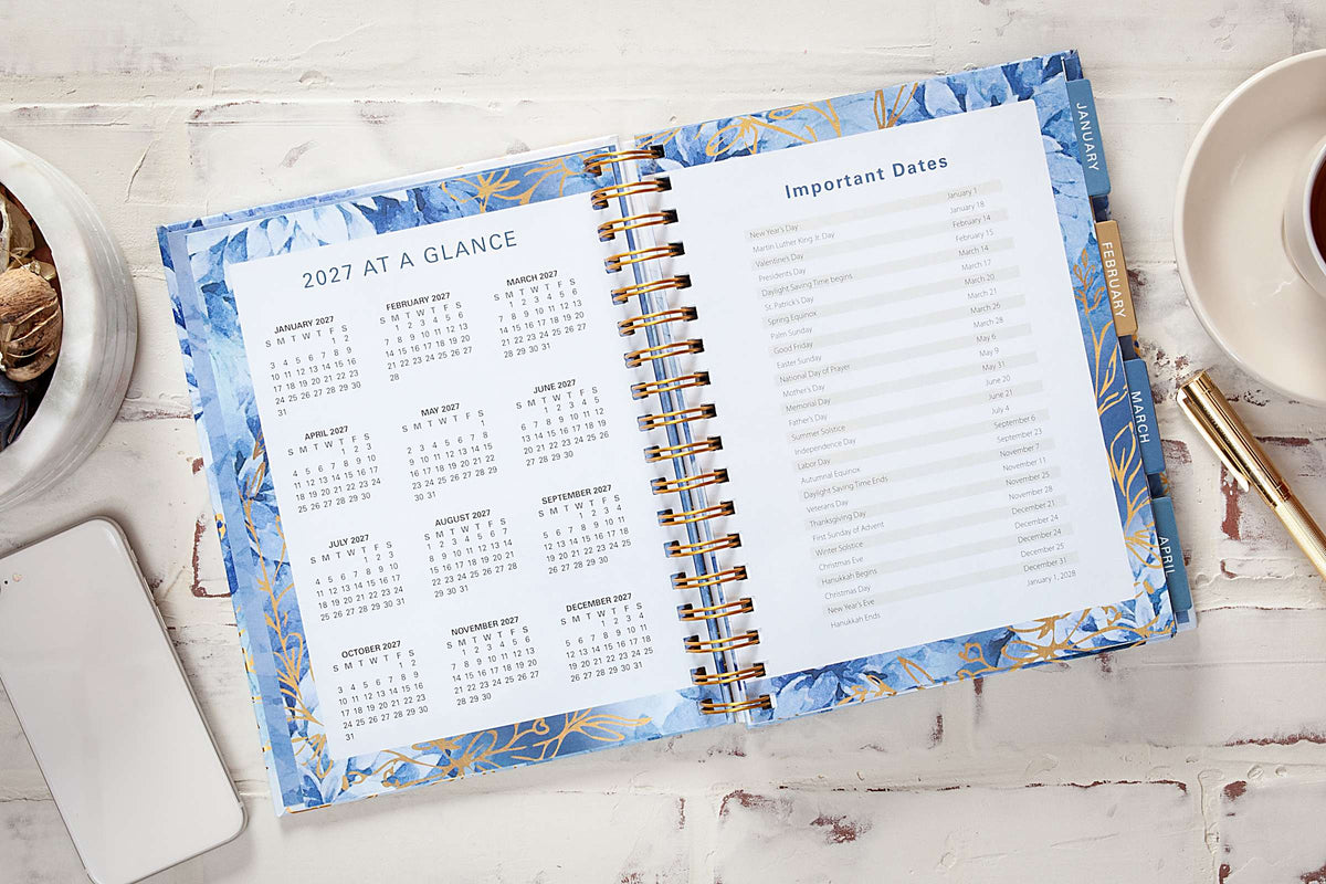 2027 12-Month Weekly Diary/Planner: For I Know the Plans (Blue Floral)