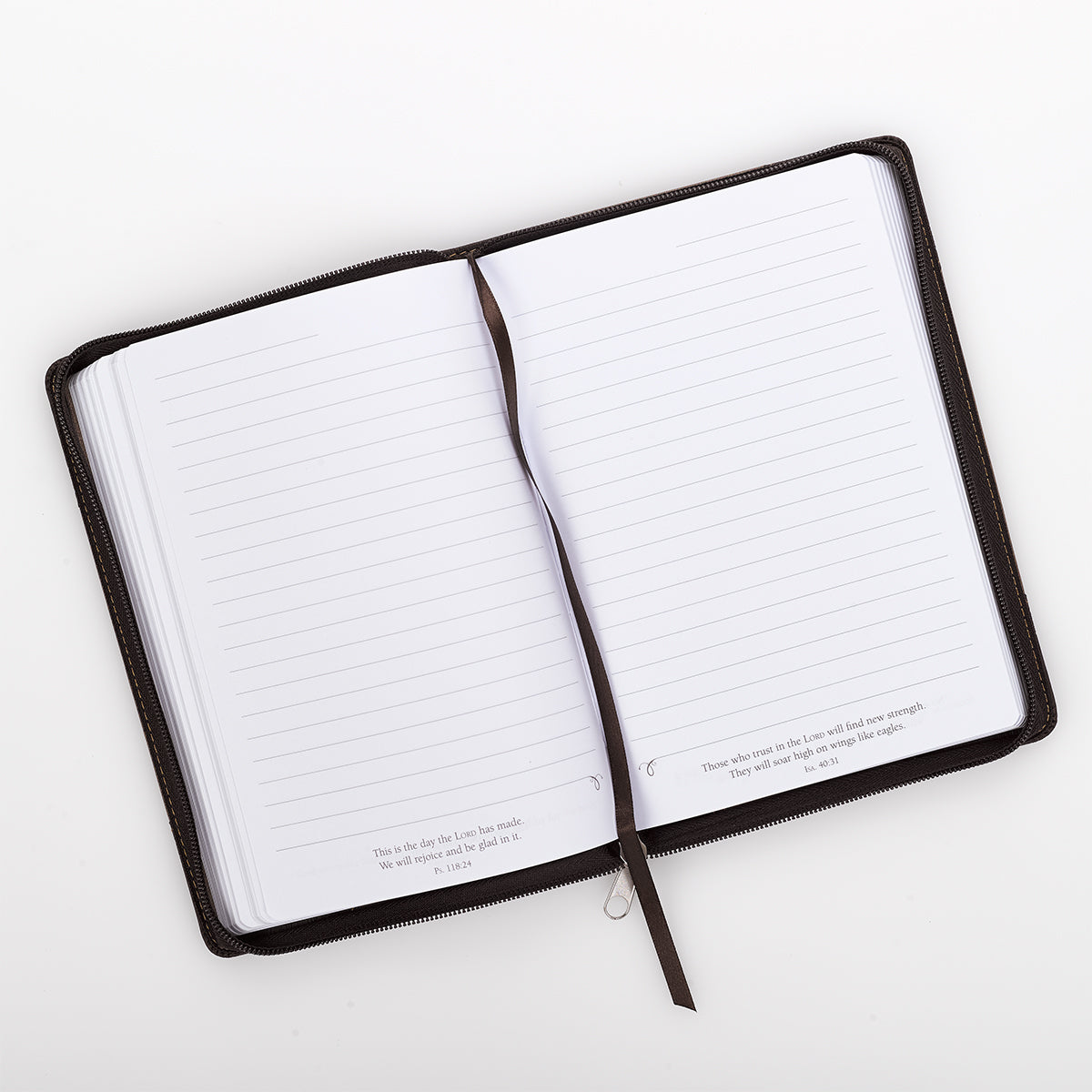 Journal Zippered: Be Strong and Courageous, Brown/Beige