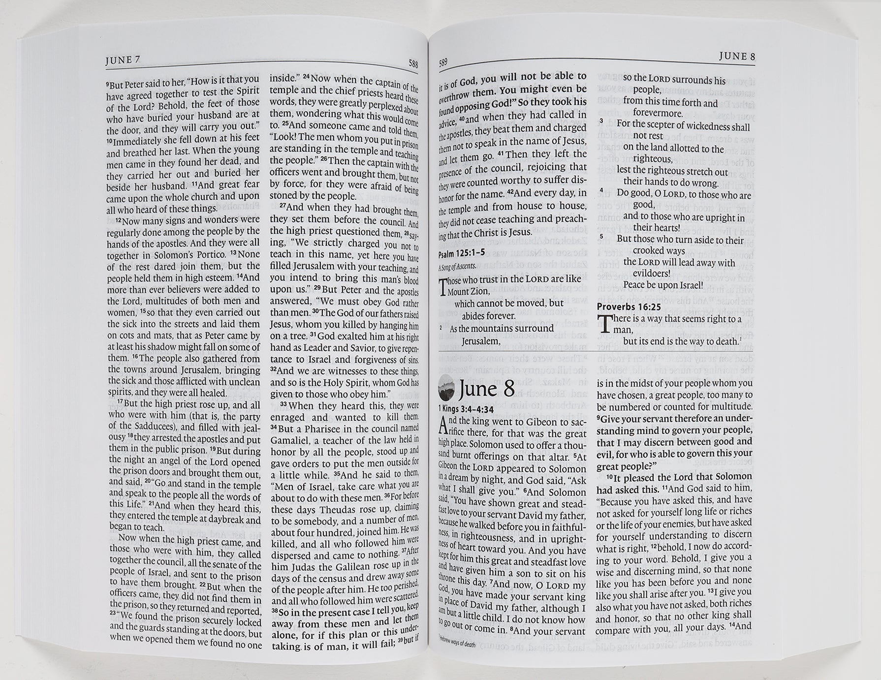 ESV One Year Bible (Black Letter Edition)