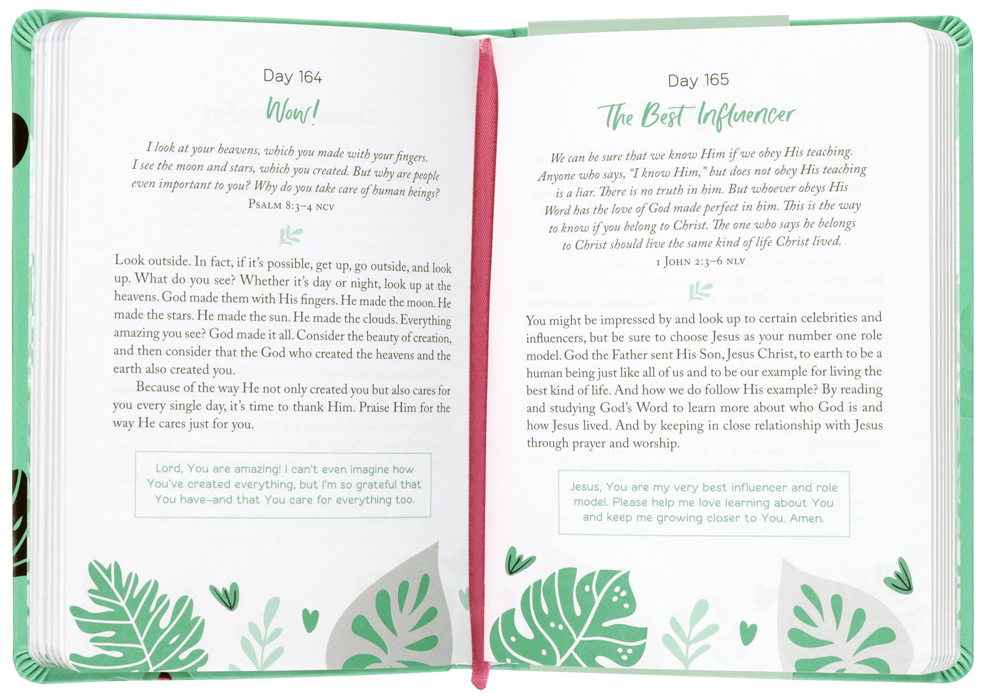 Flourish: Daily Devotions for Teen Girls
