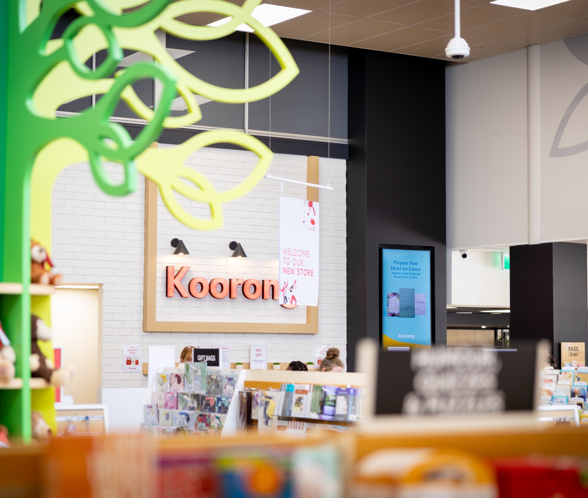 Koorong_Adelaide_In_Store_25-02-20_103
